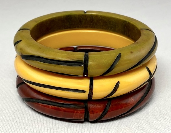 BB162 narrow overdyed bakelite bangles